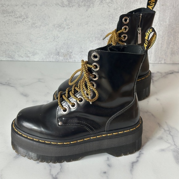 Dr. Martens Jadon Max platform boots - Picture 4 of 8